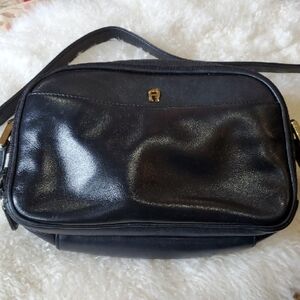 Etienne Aigner Black Genuine Leather Crossbody Bag 6 X 9